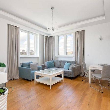 Przestronny Apartament Z Widokiem Na Miasto W Warszawie Varsóvia Exterior foto